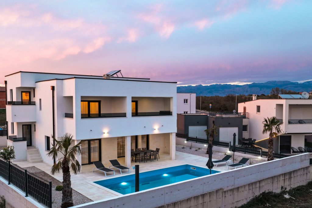 Villa Ana - poličnik - Zadar
